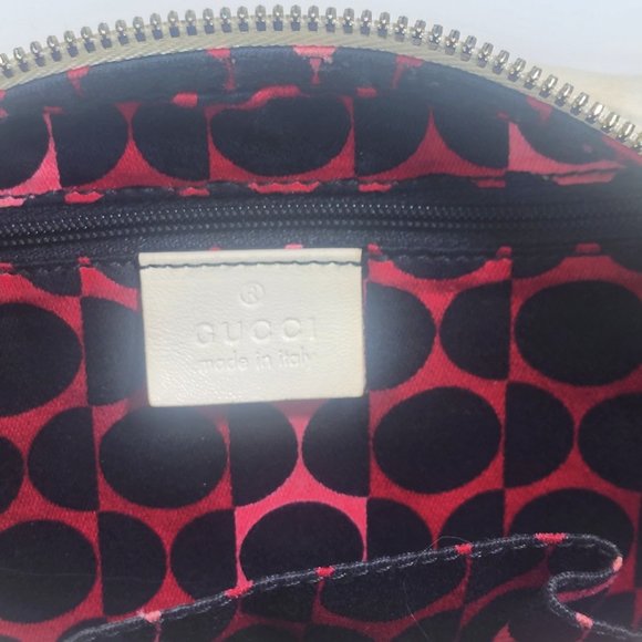 GUCCI - Calfskin Duchessa Hobo Off White/Cream Medium Sized Bag - Picture 7 of 12